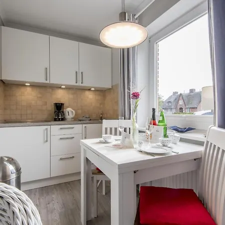 아파트 Haus Norderstrasse Whg 1 *